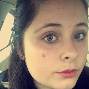 Meet your Posher, Katelin